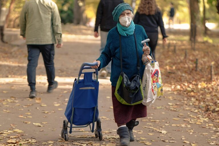 Assegno sociale: l'importo per chi non ha mai versato contributi (età e reddito)